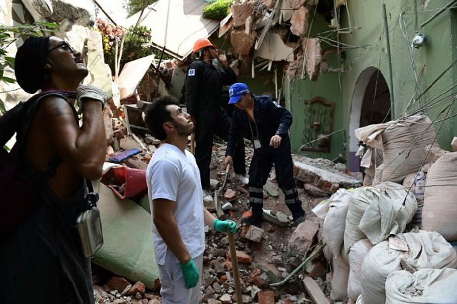 Sismo no México deixa rasto de destruição e morte