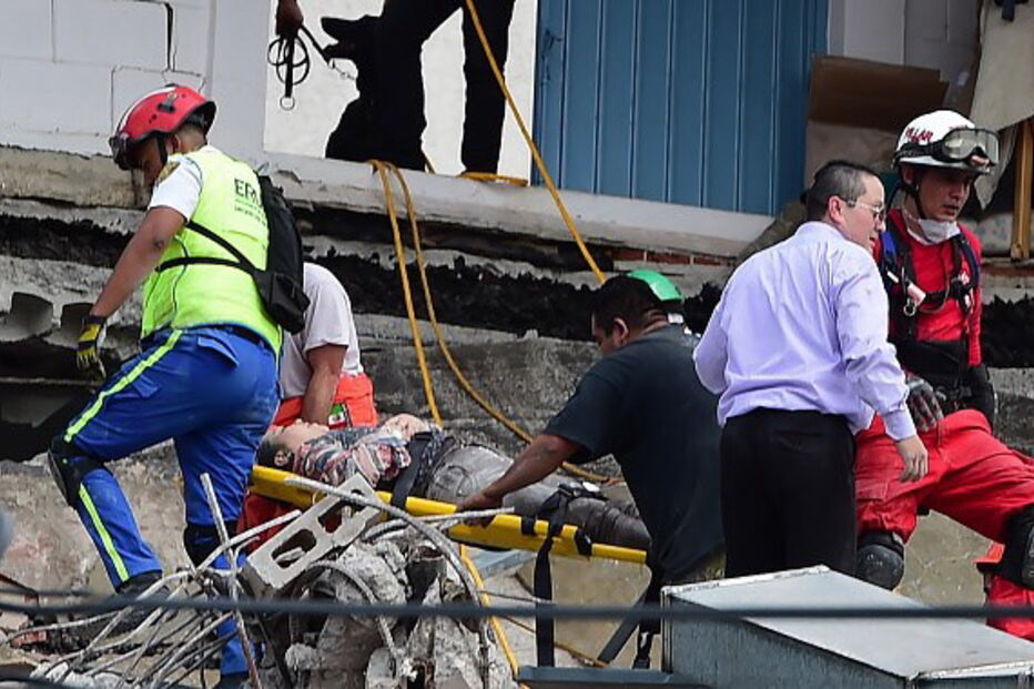 Sismo no México deixa rasto de destruição e morte