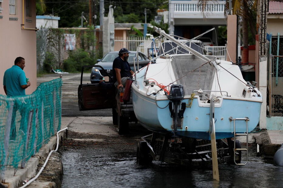 Furacão Maria assola várias ilhas das Caraíbas