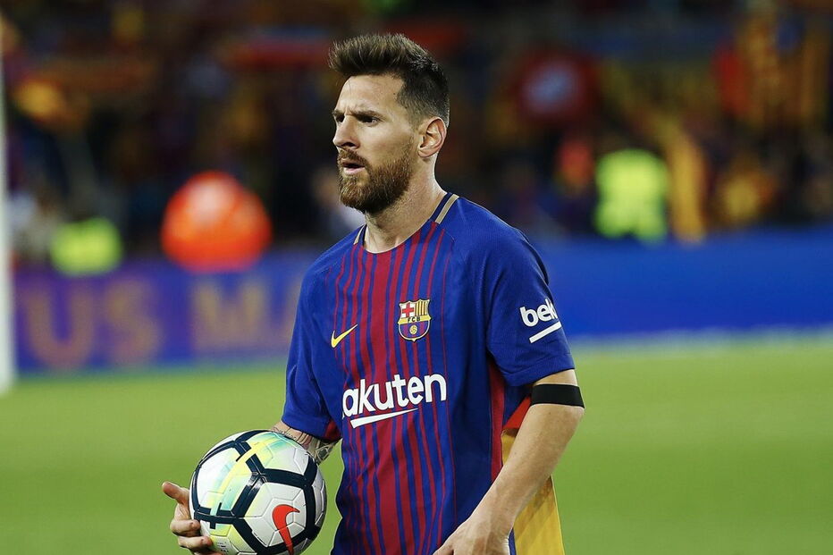 Messi marcou quatro golos na vitória do Barcelona sobre o Eibar