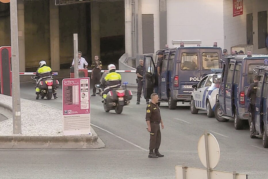 Polícia foi chamada ao Estádio da Luz