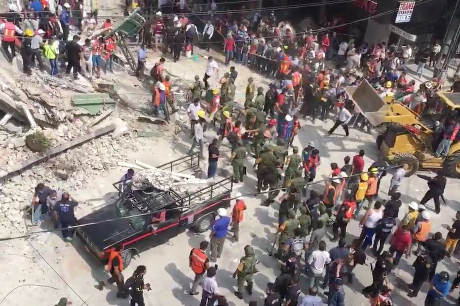 A destruição no México vista do céu