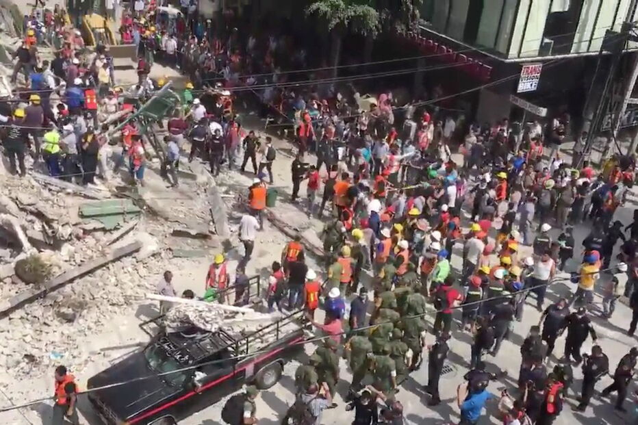 A destruição no México vista do céu