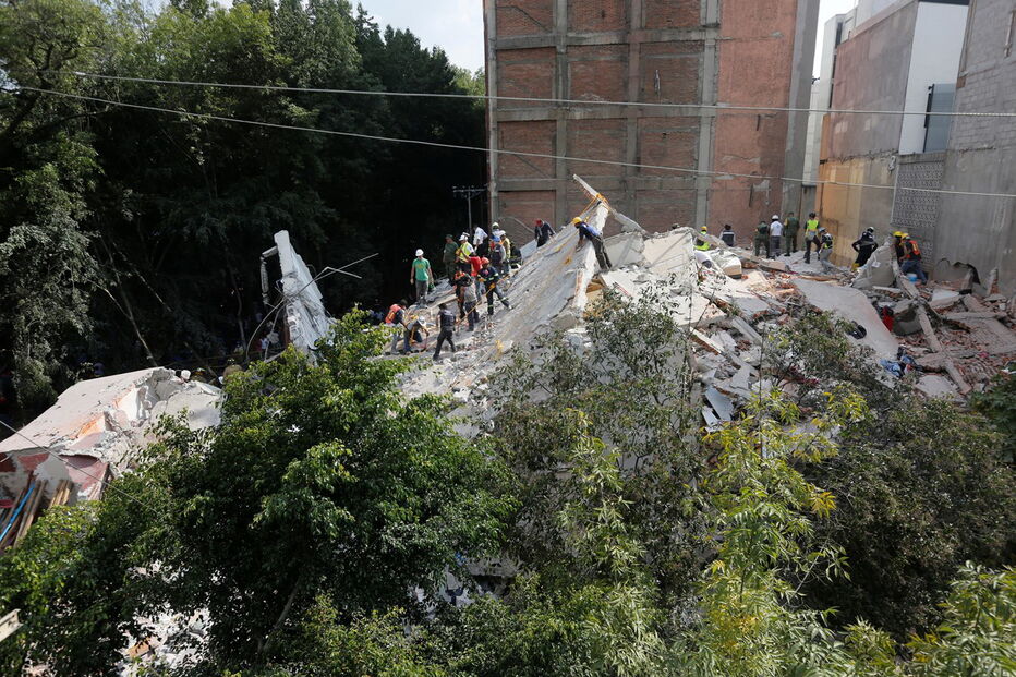 As destruição provocada pelo sismo no México vista do céu
