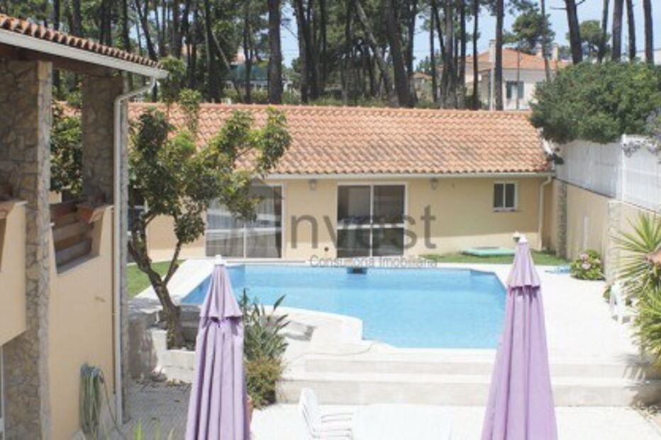 Conheça a casa de Tony Carreira na Charneca de Caparica