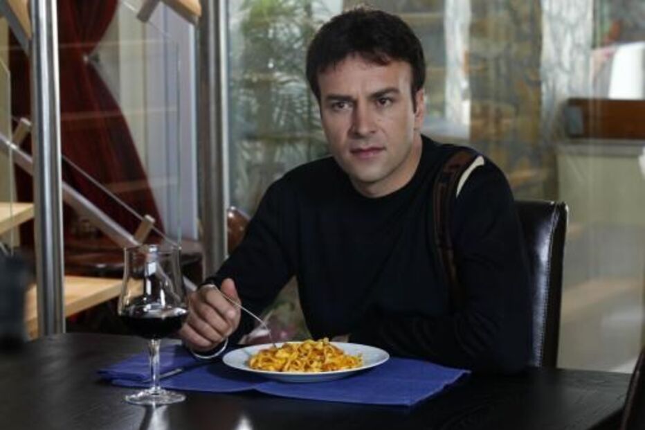 Conheça a casa de Tony Carreira na Charneca de Caparica