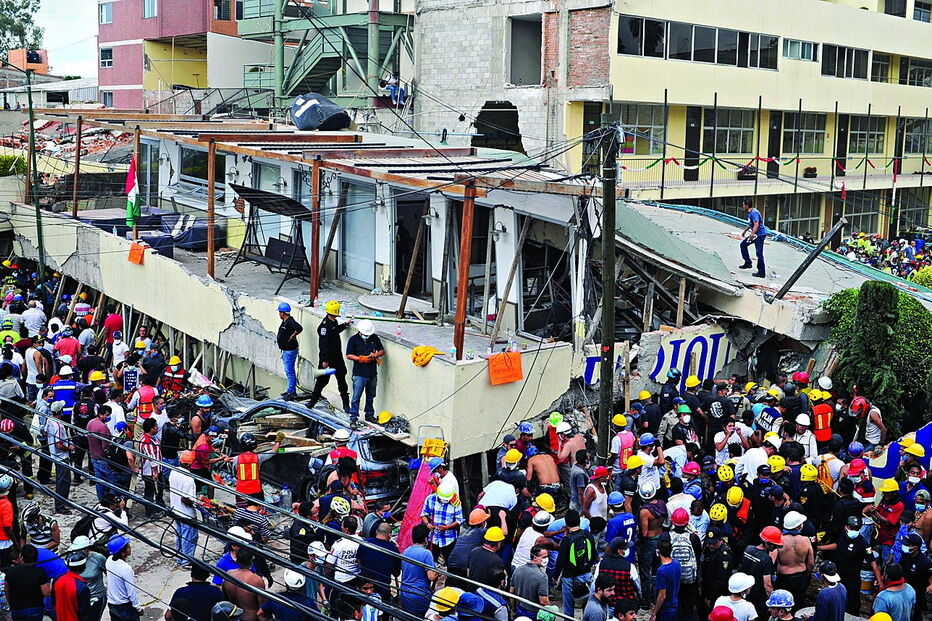 Corrida contra o tempo no meio dos escombros do sismo no México