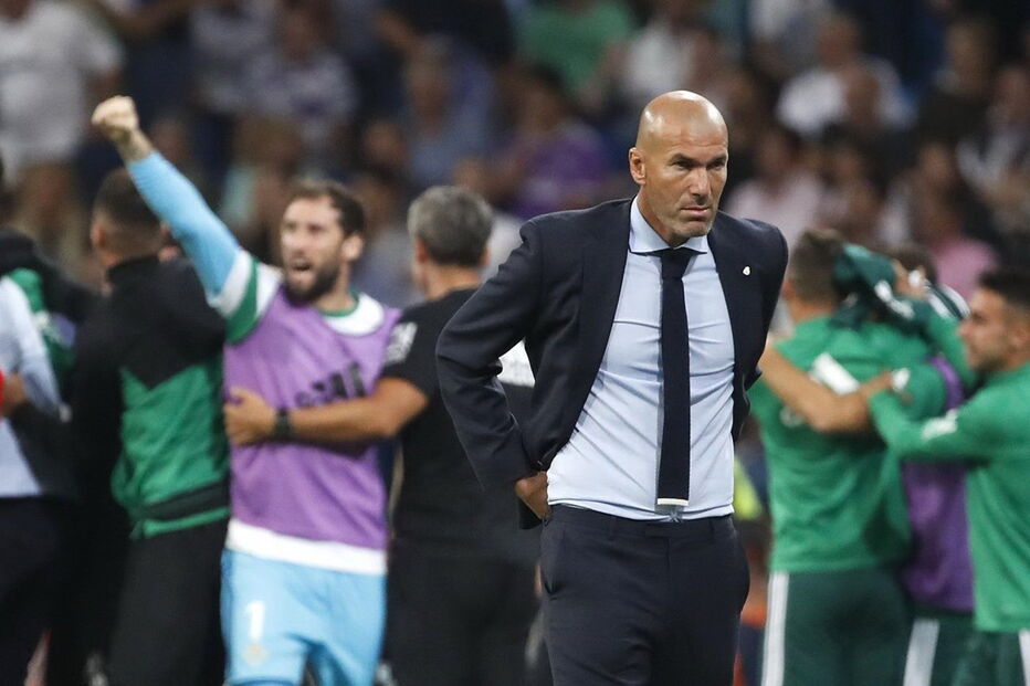 Ronaldo foi titular na derrota do Real Madrid em casa perante o Betis