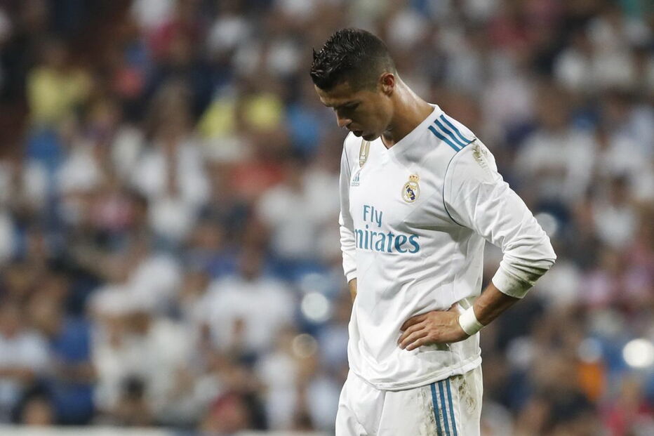 Ronaldo foi titular na derrota do Real Madrid em casa perante o Betis