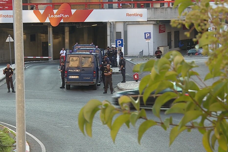 Chefe do SEF cobra 500 euros por imigrante