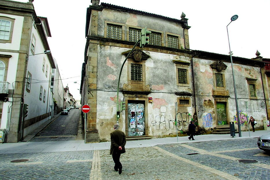 Antigo autarca pretendia instalar no edifício das Convertidas a nova pousada da juventude de Braga