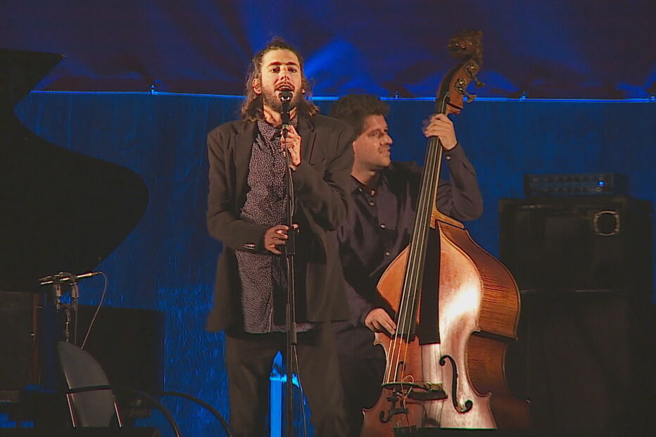 Salvador Sobral desespera por coração