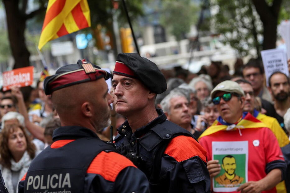 Polícia catalã tem ordens para impedir referendo à independência da Catalunha