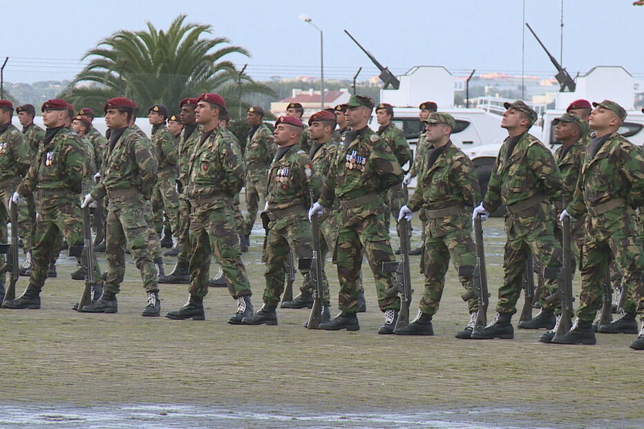 Arma dos Comandos nas mãos de traficante