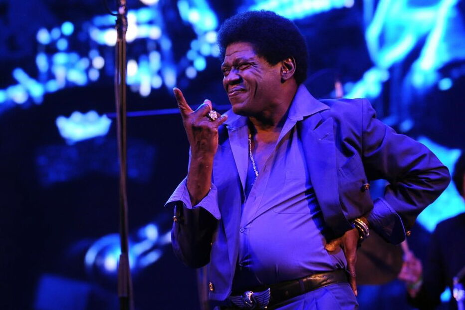 O cantor Charles Bradley