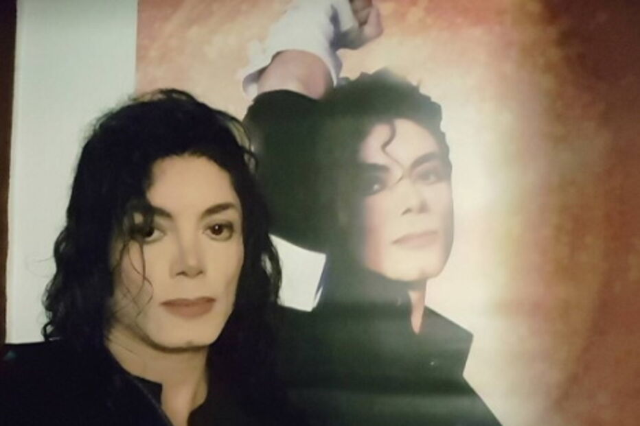 Sósia de Michael Jackson faz furor na internet