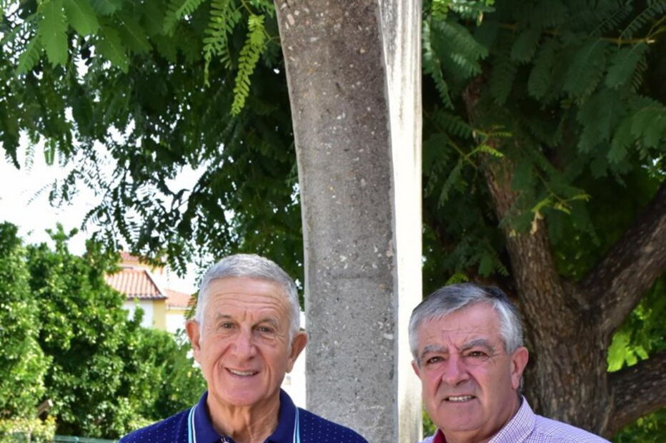 Os dois António Mendes