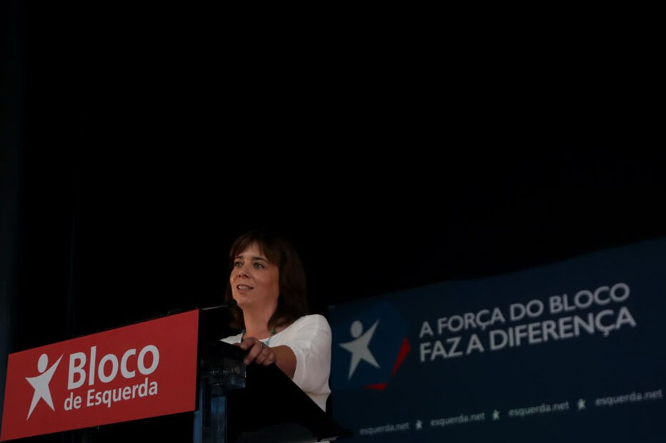 Catarina Martins num comício do Bloco de Esquerda