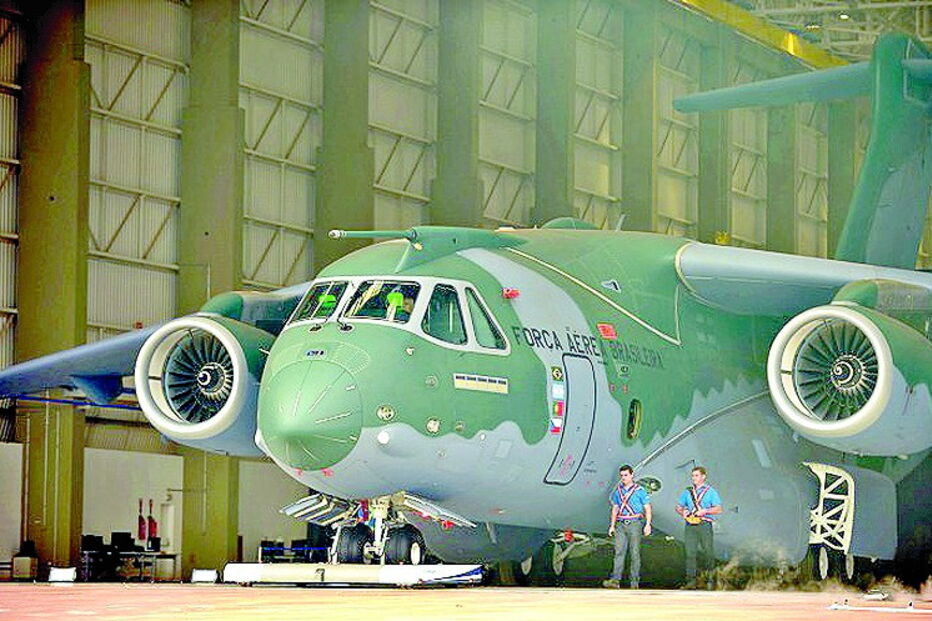 O novo avião brasileiro KC-130