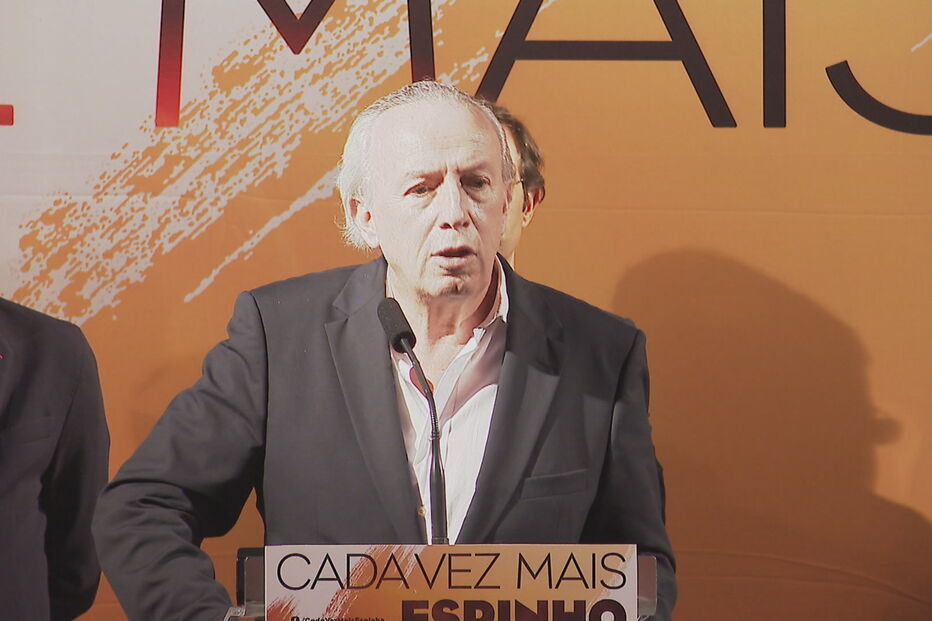 Santana expressa gratidão a Passos Coelho