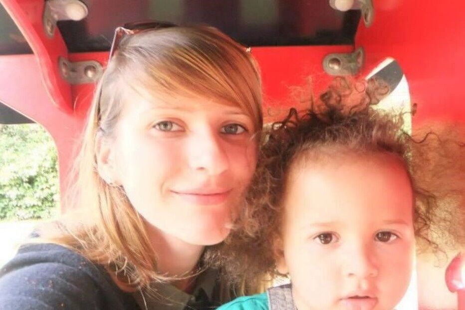 Criança é morta depois de perder um sapato