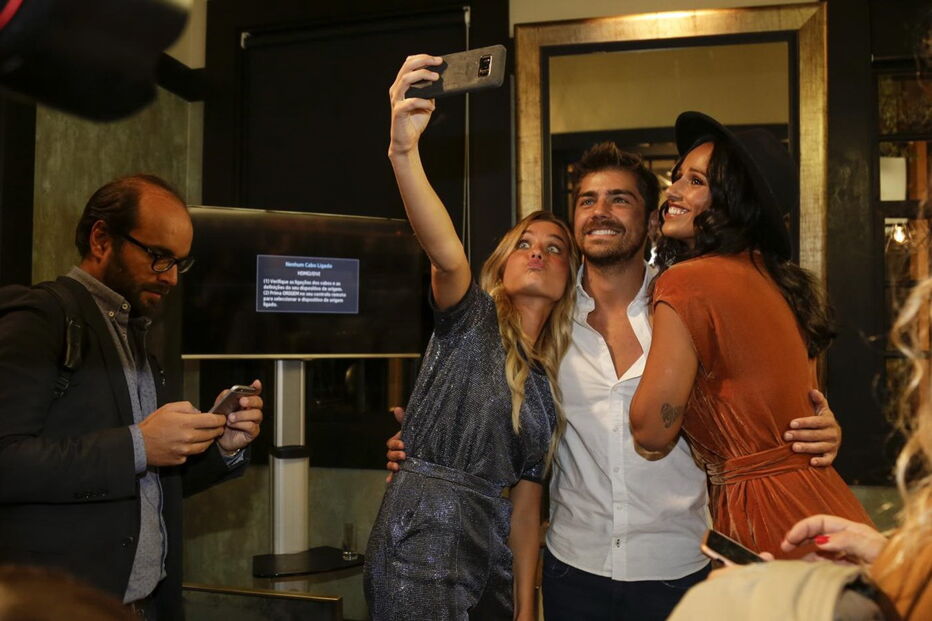 Kelly Bailey e Lourenço Ortigão protagonizam par romântico na nova novela da TVI