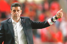 Rui Vitória quer esquecer a goleada na Liga dos Campeões e garantiu que a equipa vai transformar a ansiedade em algo positivo para vencer o Marítimo esta noite