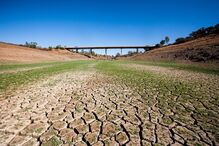  albufeira da Vigia, seca, agua, barragem