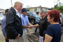 Donald Trump visitou Porto Rico
