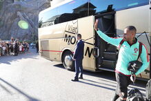  Seleção de Portugal viajou para Andorra com a Força Aérea