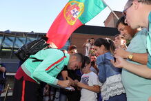  Seleção de Portugal viajou para Andorra com a Força Aérea