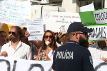  Professores em protesto