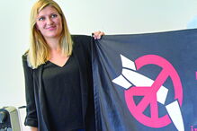 Beatrice Fihn, diretora do ICAN, defende o fim das armas nucleares   