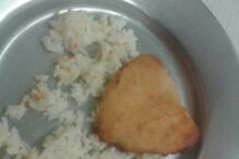 Pais alertam para refeições escolares de má qualidade e em pouca quantidade