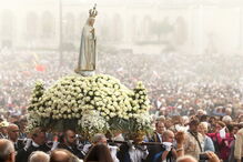 Milhares de peregrinos nas cerimónias de encerramento do Centenário das Aparições, no Santuário de Fátima