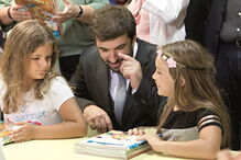 Ministro da Educação, Brandão Rodrigues, vai integrar mais professores    