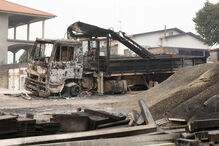 2017-10-18_13_27.41 Camião destruido em Oliveira do Hospital PAULO NOVAIS LUSA.jpg