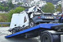 Choque na Trofa matou pai e filho, de 41 e 24 anos, numa curva da EN14 