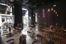 soi, sushi café, restaurante, comida, gastronomia, ásia, chinês, japonês, Cais do Sodré, rua da moeda