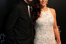 A jogadora Carli Lloyd com o marido Brian Hollins