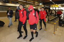 Partida do Benfica no Aeroporto Humberto Delgado, em direção a Inglaterra