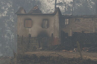 Fogo em Vouzela provoca vítimas mortais e perda de bens materiais