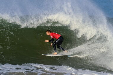 Frederico Morais, 'Kikas', em ação nas ondas de Peniche