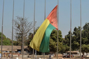 Senegal disponível para acompanhar processo de transição na Guiné-Bissau