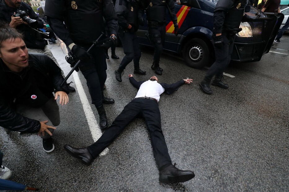 As imagens que marcam o referendo na Catalunha
