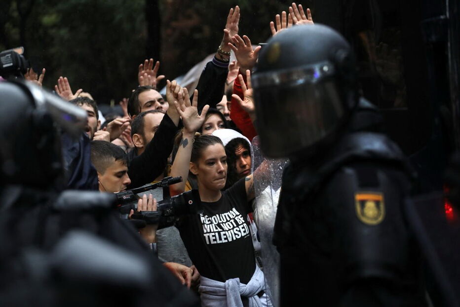 As imagens que marcam o referendo na Catalunha