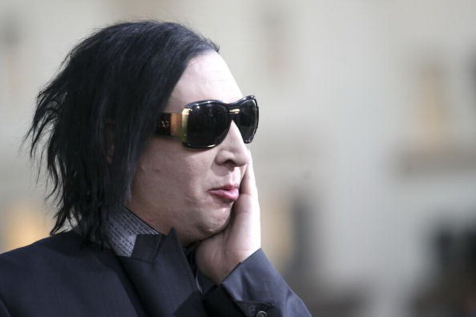 Marilyn Manson ficou ferido em palco