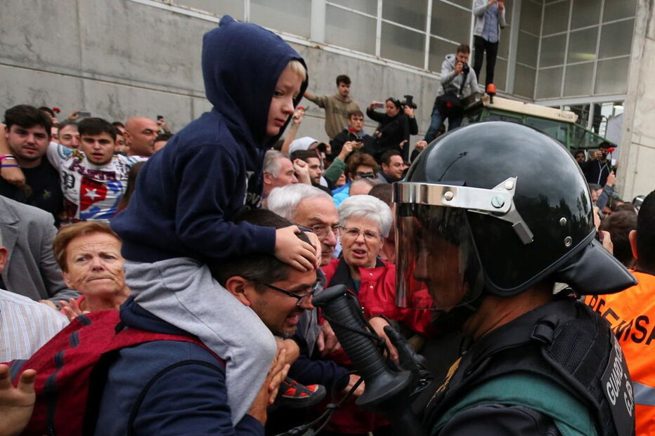 As imagens que marcam o referendo na Catalunha