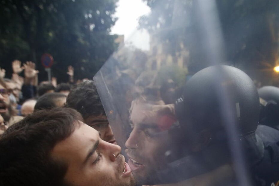 As imagens que marcam o referendo na Catalunha