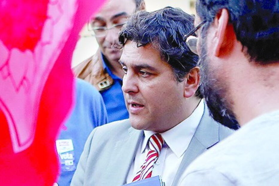 Bernardino Soares foi reeleito